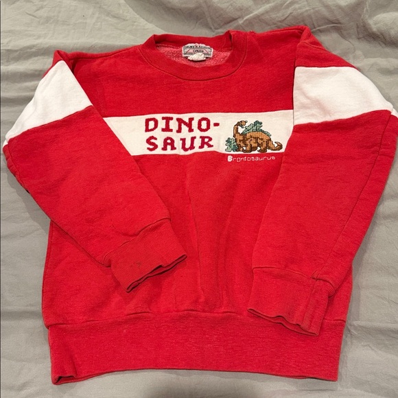 Vintage Dinosaurs embroidered Patchwork Crew Sweatshirt. Size 6 - Picture 2 of 7
